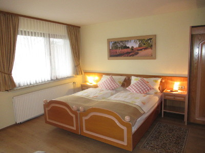 Komfort-Doppelzimmer mit gro�em �berdachtem Balkon