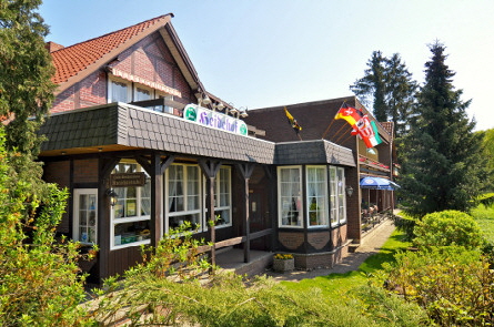 Willkommen im sch�nen Heidehof,  idyllisch im Gr�nen gelegen !